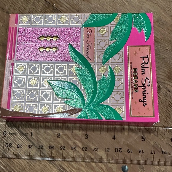 Too Faced Large palette - Picture 7 of 8